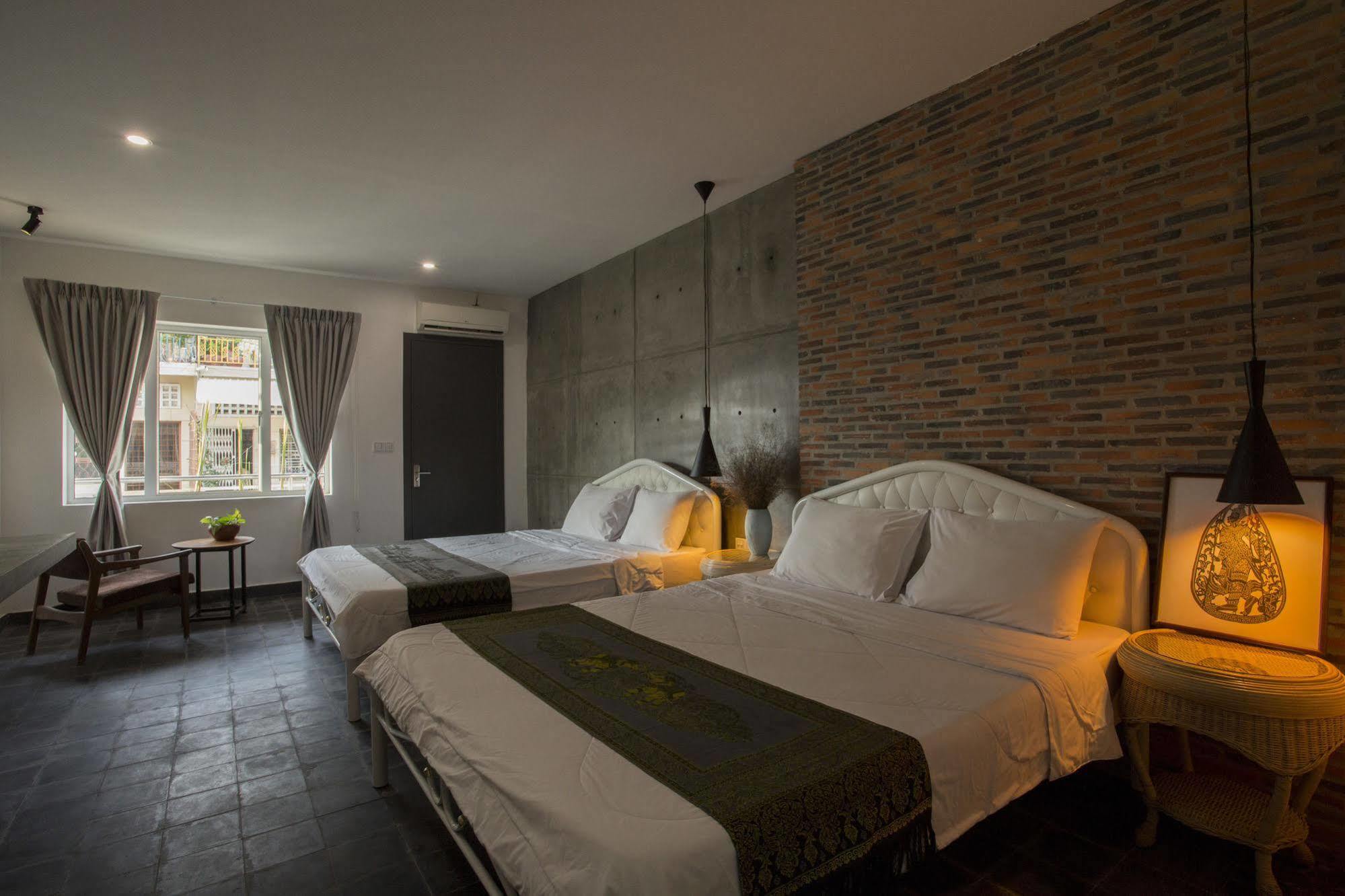 Rachana Hostel Phnom Penh Exterior photo